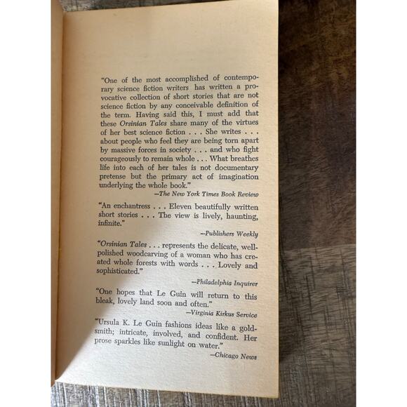 Orsinian Tales By Ursula K. Le Guin Bantam 1977 11 Short Stories Vintage Book - Picture 10 of 10